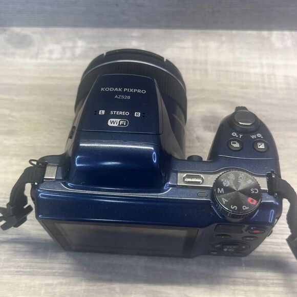 Kodak  Pixpro AZ528 16MP Digital Camera Blue 52X Zoom Extra Battery Charger - Picture 9 of 16